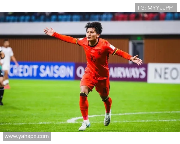 中国足球历史上第一球星的崛起与影响力探索