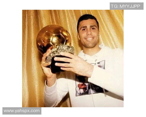 卡卡足球传奇之路:一盒珍藏品见证巴西天才的辉煌时刻 卡卡足球传奇之路:一盒珍藏品见证巴西天才的辉煌时刻