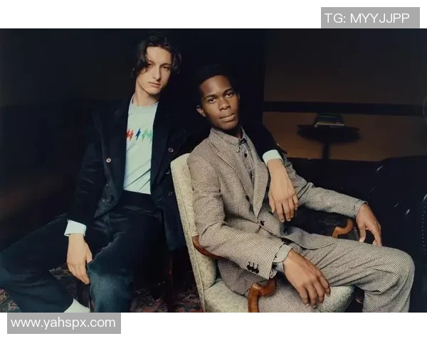 足球明星与超模跨界合作掀起时尚新潮流引领全球潮流趋势